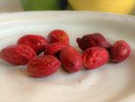 10 Freeze Dried Miracle Fruit (100% Real Fruit) includes Free Unique Sweets