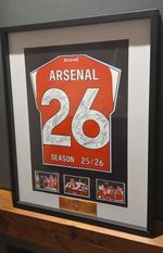 Arsenal 2026 Team Signed Shirt - A3 SIGNED FRAMED COLLECTORS PICTURE