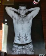 Vintage Robbie Williams Maxi Poster Pin Up GB Eye