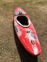 Pyranha Kayak 9r II Large. Red/White/Black - Great condition