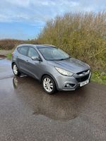 2011 (61) Hyundai ix35 2.0CRDi Premium Automatic - 82,000 miles.