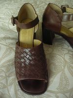 Vintage Marks & Spencer (St. Michael) Sandals Peep Toe Ankle Strap Chunky 5.5