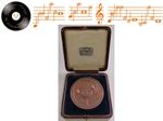The Avicultural Society Founded 1894 Bronze Medal For Conurus Aureus + Case Rare