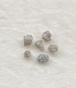 6PCS/1.87TCW GRAY+SNOW WHITE COLOR NATURAL RAW IRREGULAR SHAPE ROUGH DIAMOND LOT