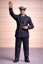 TG38C – Scale Model Naval Officer Holding Compass Unpainted