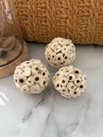 1 x Sola Ball Chew