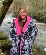 Jalapeño Premium Quality Changing Robes. Top quality Stay warm and Dry