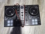 Hercules DJControl Inpulse 200 MK2 2-Deck 2-Channel Serato DJ USB Black