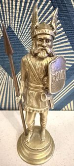 Standing Viking Rover Nine Car Mascot ,great Condition