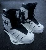 Liquid Force 2025 Aero 6X Wakeboard Bindings with Reflex Liner DS