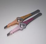 2x Slanted Tip Metal Tweezers Heart Cut-Out Handles Portable 9cm Pink Beige