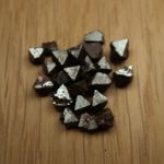 Magnetite crystal specimens from Australia, Brazil, Pakistan, Tanzania | UK Shop