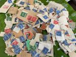 GB 100 GRAMS GEORGE VI KILOWARE STAMP MIXTURE UNSORTED FOR WATERMARKS,SHADES