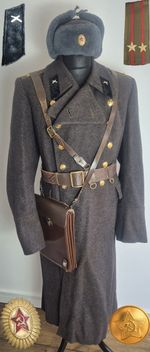 Officer's Greatcoat Lieutenant Colonel Soviet Army Coat/Ushanka/Planshet/Belt