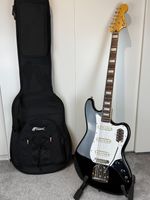 Squier Vintage Modified Bass VI - Black with Gig Bag