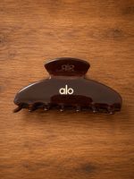Alo Brown Hair Clips