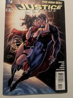 Justice League #12 DC New 52 Supes WW Kiss Jim Lee Comic 2012