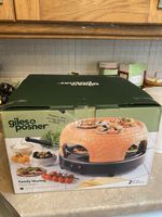 Giles And Posner EK4025PAR Terracotta Pizza Maker – BRAND NEW