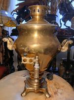 Classic design Original Medium family-sized Vintage Russian Brass Samovar