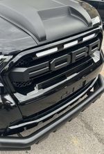 Stealth Raptor Style GLOSS BLACK Ford Ranger Grill 3 x Bright Leds T7 T8 16 - 22