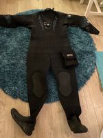 Ladies 0Three Flex 500Dry Suit. Fit 5ft 5” size 14 ish Measurements in pics. VGC