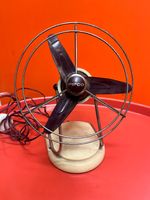 VINTAGE PIFCO ELECTRIC DESK COMPACT FAN MID CENTURY SPARES OR REPAIR