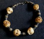 "BUFFY the VAMPIRE SLAYER" - BONE BRACELET WORN BY SARAH MICHELLE GELLAR buffy