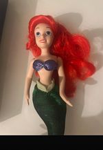 Ariel Porcelain Disney Collectors Doll & Magazine