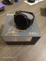 MO FARAH SIGNED HUAWEI SMART WATCH GT RUNNER - NEW BLACK