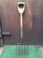 Vintage Garden Fork Spear & Jackson 5 Prong Fork Wood D Block Handle (#160)