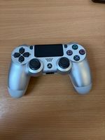 PS4 Silver controller