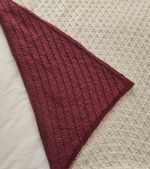 Hand Knitted Cot Bed Blanket Reversible Soft Aran Baby Maroon Cream 90-110cm New