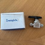 Swagelok SS-44S10MM 316 Stainless 10mm 40 Series Ball Valve NOS
