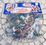 Vintage woolbro Toy Cowboys Indians Plastic Toy New Hong Kong 100pc Retro