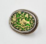 FINE INDIAN THEWA SOLID SILVER GOLD & ENAMEL BROOCH 19th Century TIGER HUNT