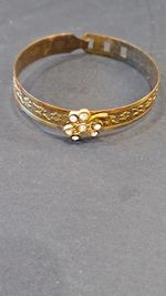 Brass VIntage Expandable Bracelet/ Bangle. Child's 4- 5 Cm Diameter. Victorian?