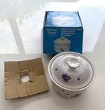 Provincial Bouquet Stoneware Round Floral Casserole Dish w/ Lid White/Blue