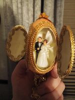 Goose Egg Decorated Stand Gold Display, Rose Pattern Lovely Peice.