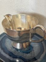 Walker & Hall Sheffield England Silver Plate Creamer Milk Jug 534160