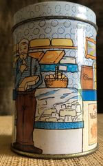 French Vintage 50/60s Promotional Cheesemaker Tin, Les Vieux Panétin brand