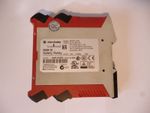 Allen-Bradley Guard Master GSR DI Safety Relay 440R-D22R2 / 440R - D22R2