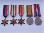 WW2.  NORTH AFRICA CAMPAIGN VETERAN'S MEDAL SET  (Genuine, Full Size & Un-Named)
