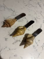 Boston Warehouse Cutlery With A Shell Design For Butter