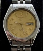 Seiko 5 Automatic Men’s Watch Gold Dial Day Date 21 Jewels Japan 7S26