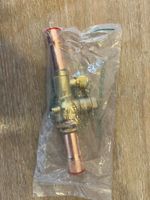 5/8 Refrigeration / Air Conditioning Isolation Ball Valve With Service Port.