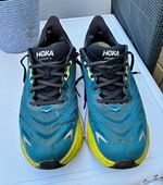 HOKA ONE ONE Arahi 6 Men’s Running Trainers Blue/Black/Yellow Mesh UK 12