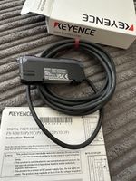 KEYENCE FS-V31P Digital Fiber Optic Sensor Amplifier PNP – New in Box