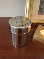 Vintage MCM Compact Stainless Steel FLOUR SHAKER DUSTER by NIROSTA Kitcheware