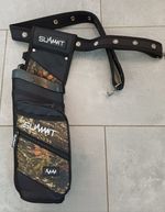 Summit Deluxe Field Quiver with Belt 