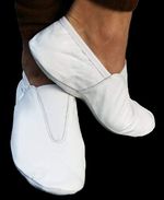 GYMNASTICS SHOES WHITE LEATHER CUSHIONED TRAMPOLINING VAULT TRAINING DANCE PUMPS